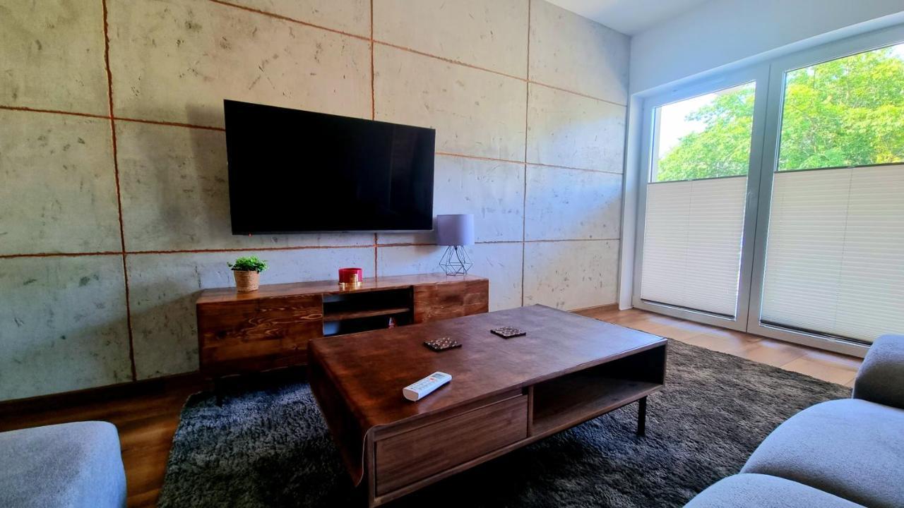 Апартаменты Apartament 11 Listopada Устка Экстерьер фото